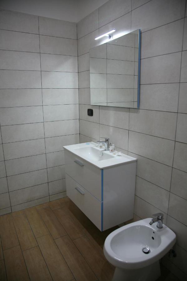 Dimora Portanolana Hotel Naples Luaran gambar