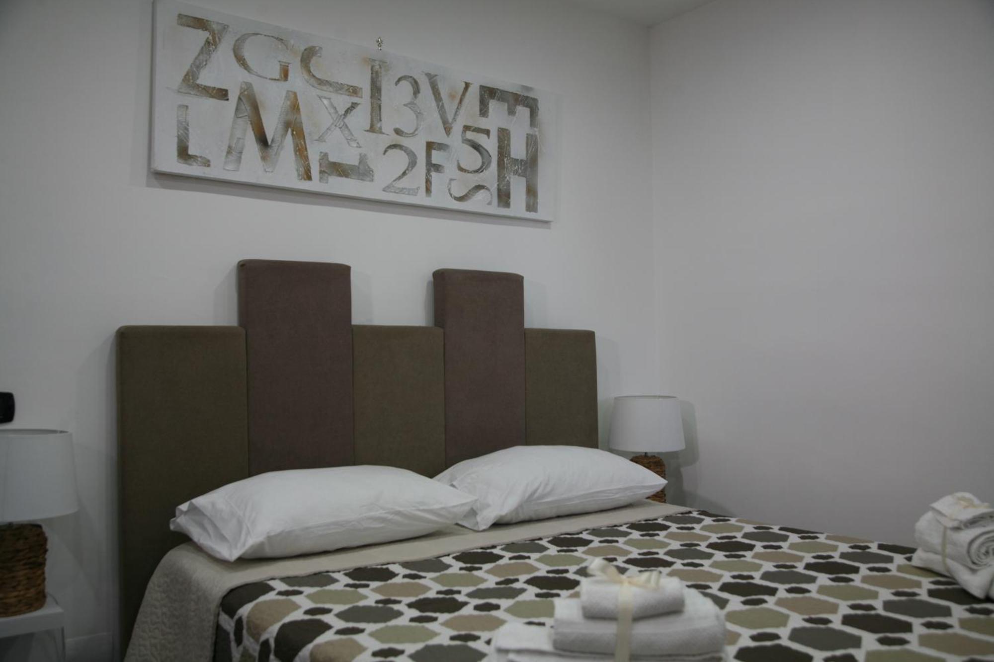 Dimora Portanolana Hotel Naples Luaran gambar